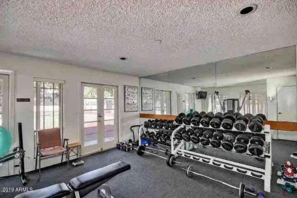 Frank Lloyd Wright Condo At Biltmore Golf Course Phoenix
